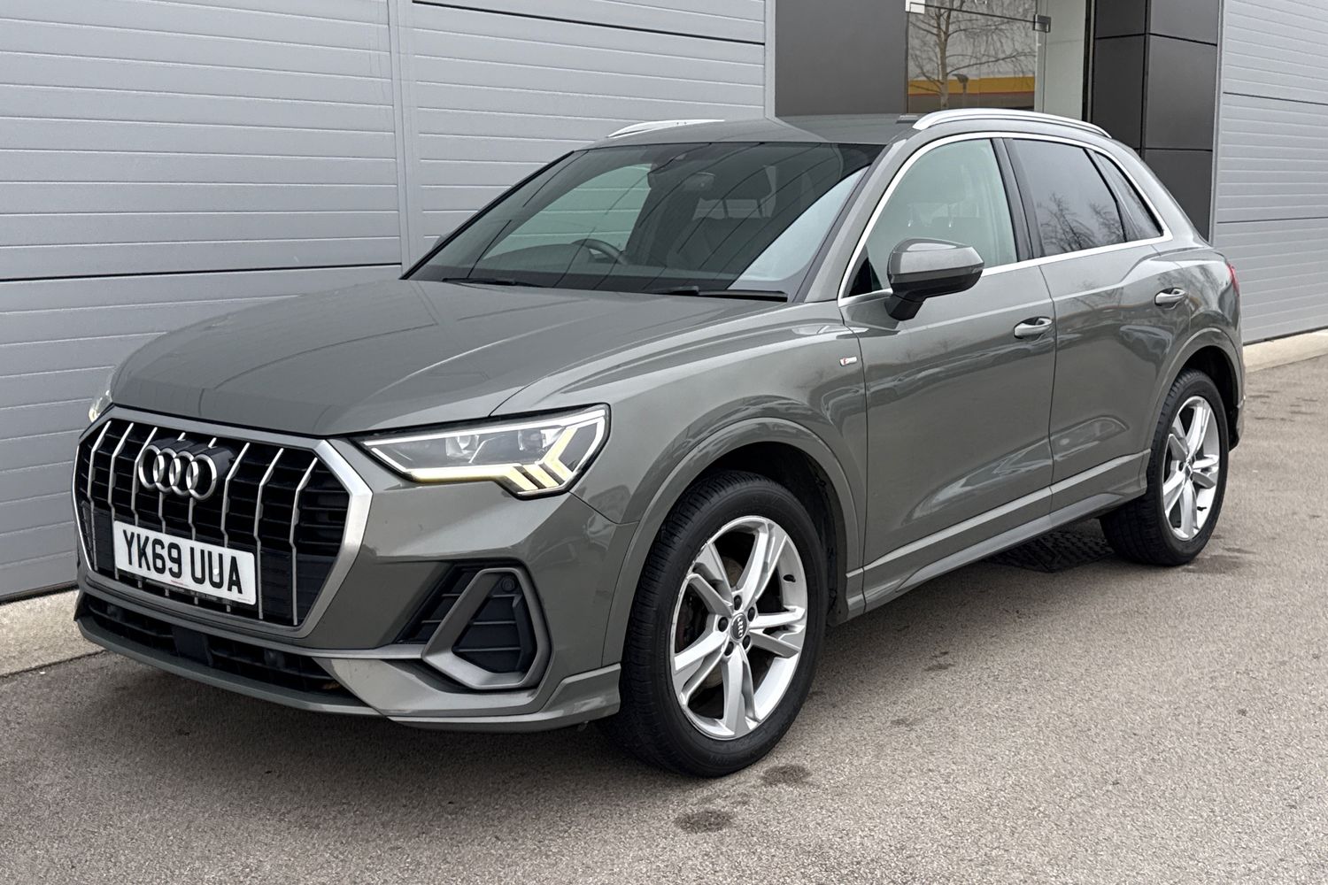 Used Audi Q3 2019 for sale - 77820238: Photo 38