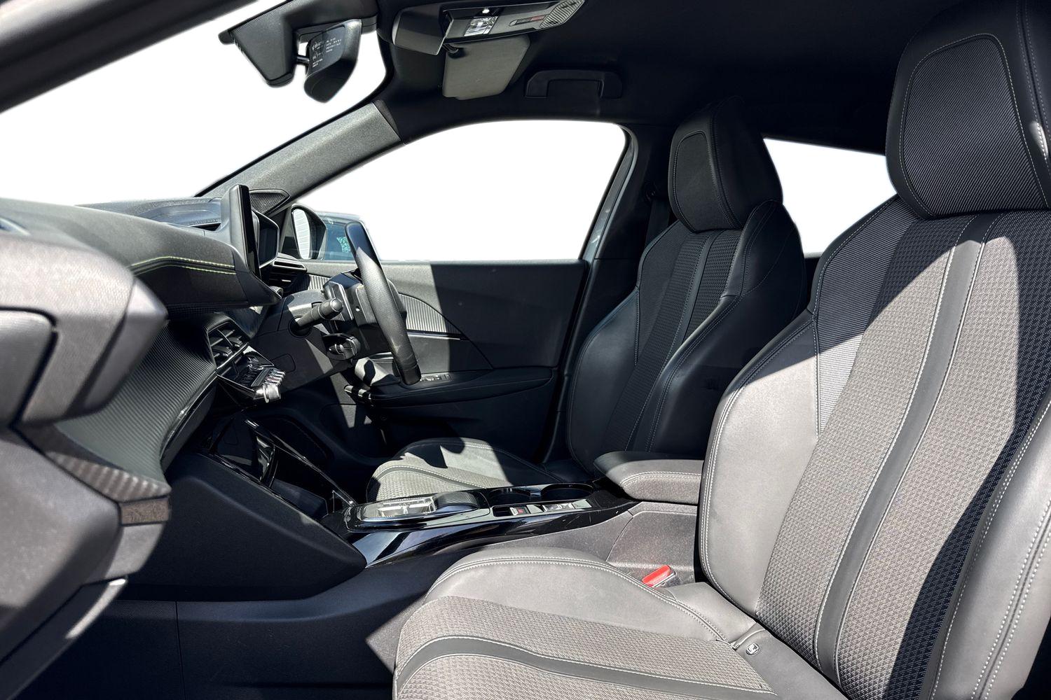 Used Peugeot 2008 2023 for sale - 78163481: Photo 15