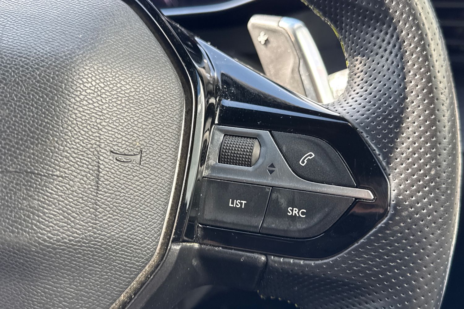 Used Peugeot 2008 2023 for sale - 78163481: Photo 37