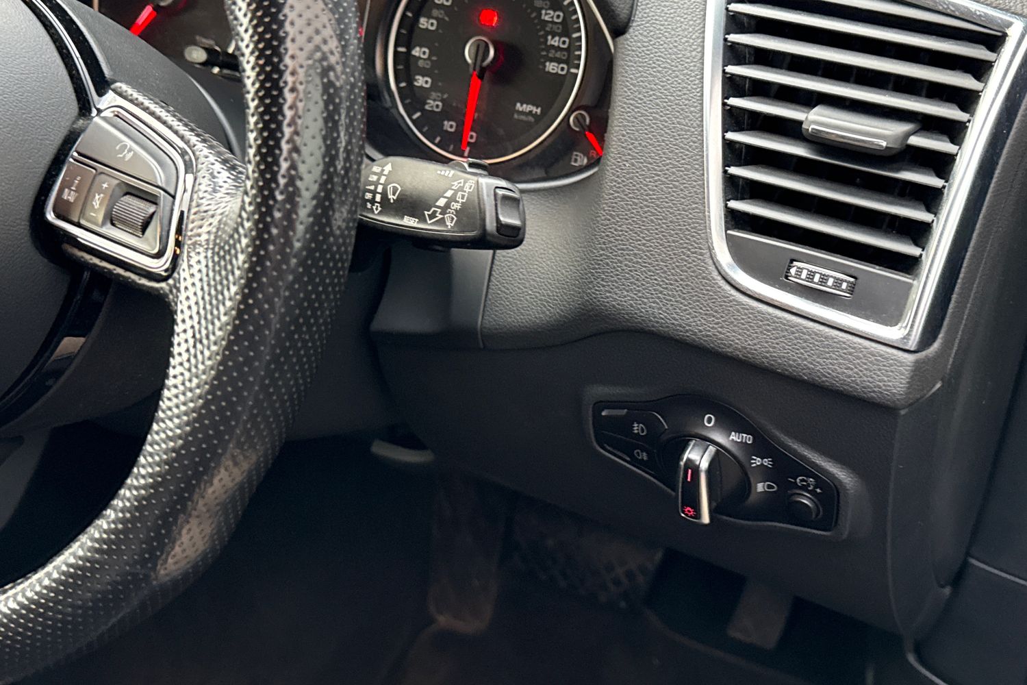 Used Audi Q5 2016 for sale - 77158962: Photo 41