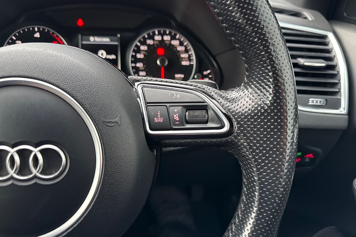 Used Audi Q5 2016 for sale - 77158962: Photo 58