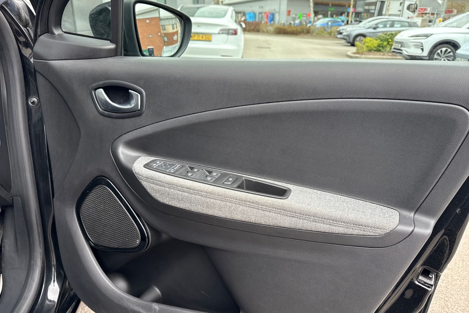 Used Renault Zoe 2020 for sale - 77829430: Photo 20