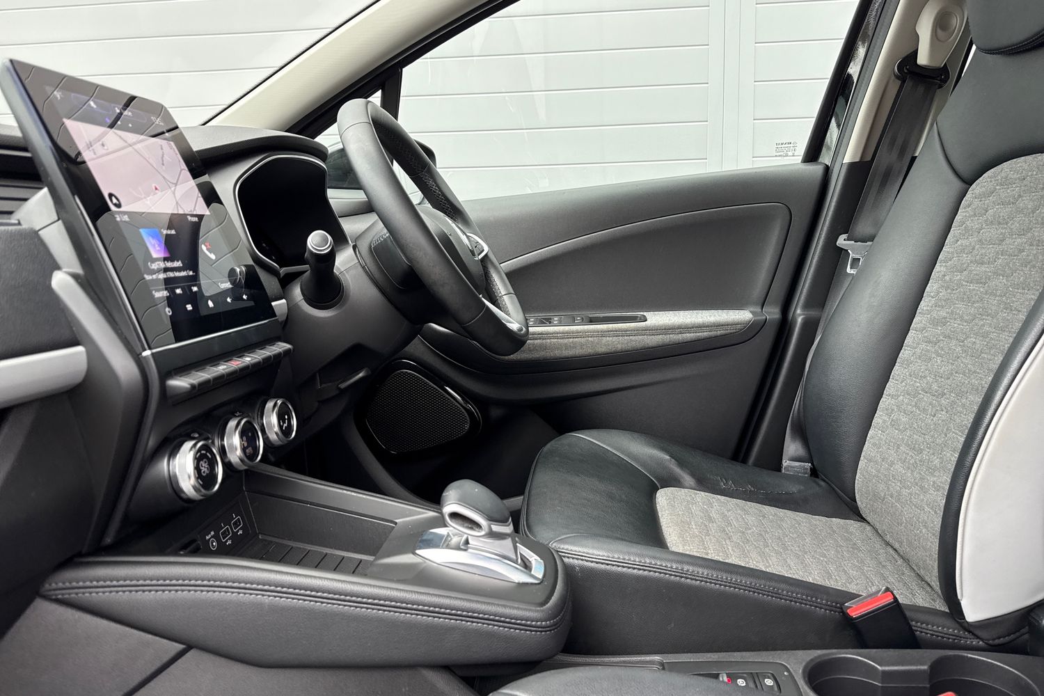 Used Renault Zoe 2020 for sale - 77829430: Photo 33