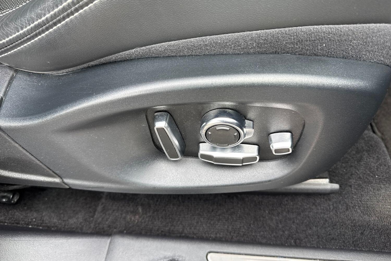 Used Jaguar E-Pace 2019 for sale - 78107493: Photo 34