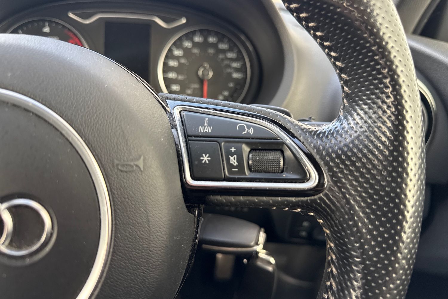 Used Audi A3 2016 for sale - 76395389: Photo 41