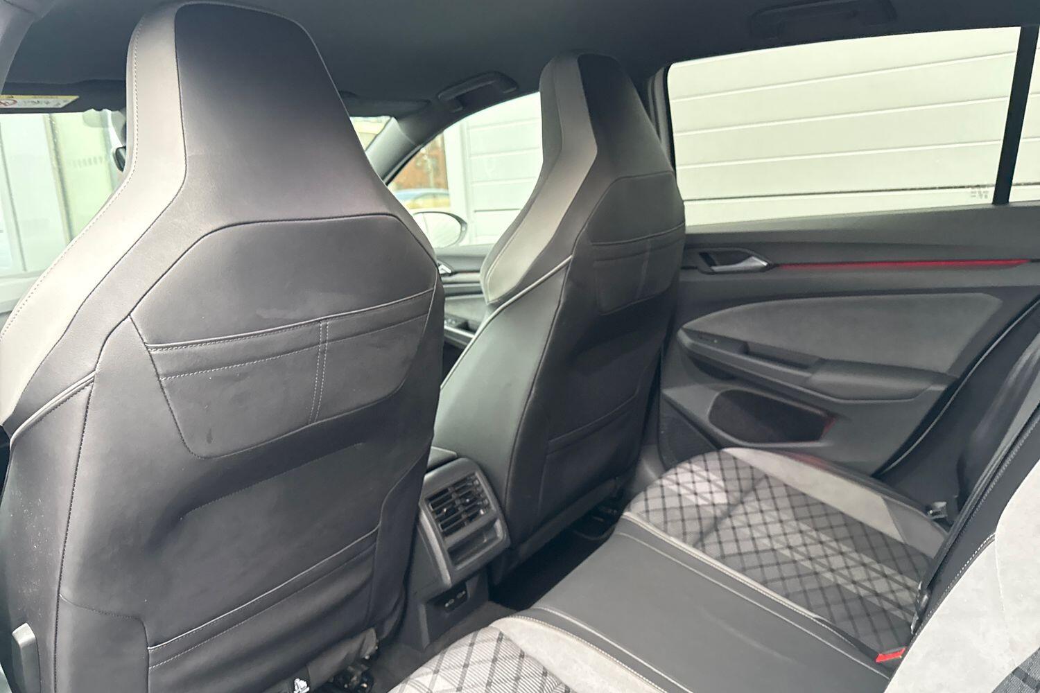 Used Volkswagen Golf 2021 for sale - 77733637: Photo 35