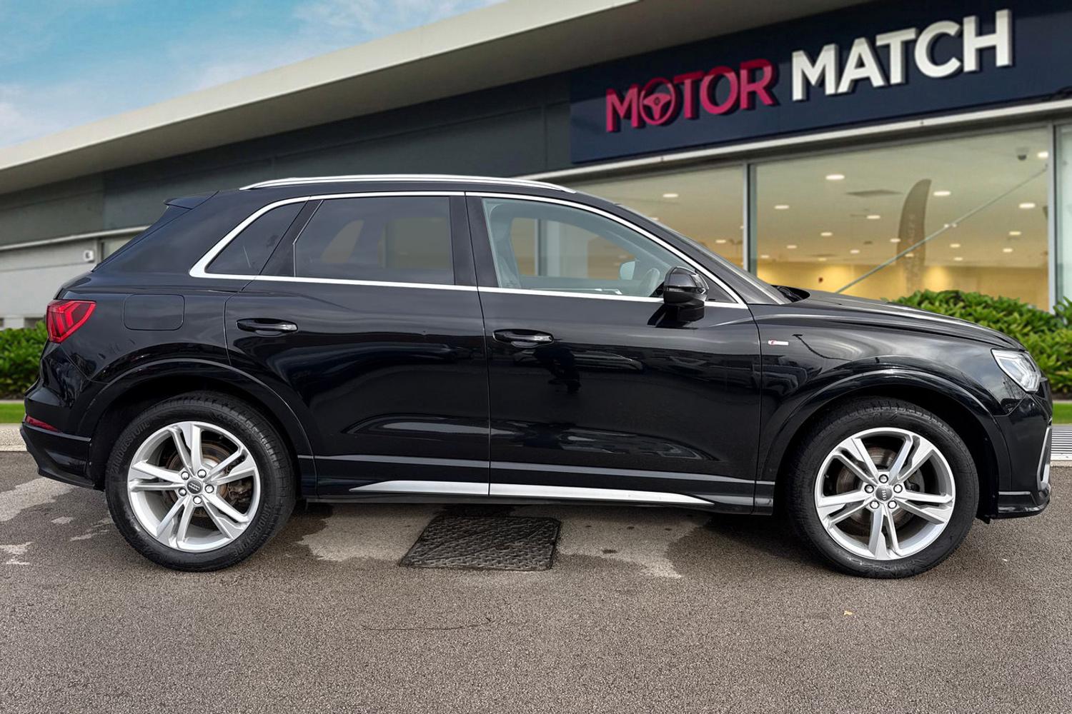 Used Audi Q3 2020 for sale - 77764559: Photo 3