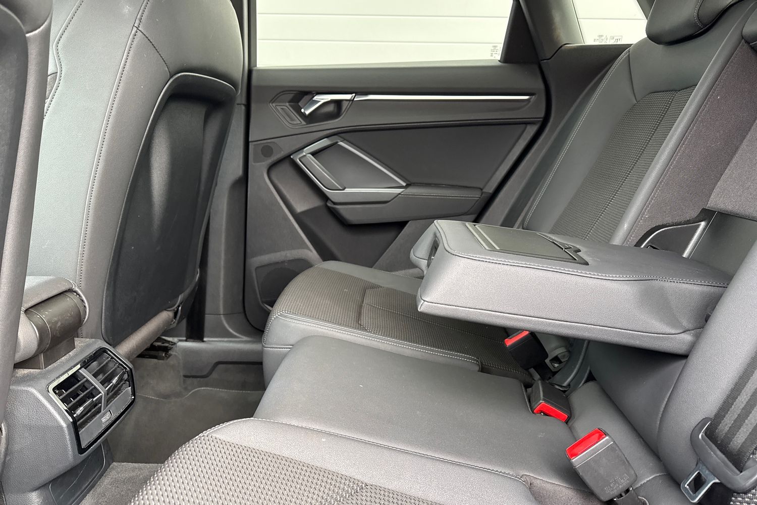 Used Audi Q3 2020 for sale - 77764559: Photo 33