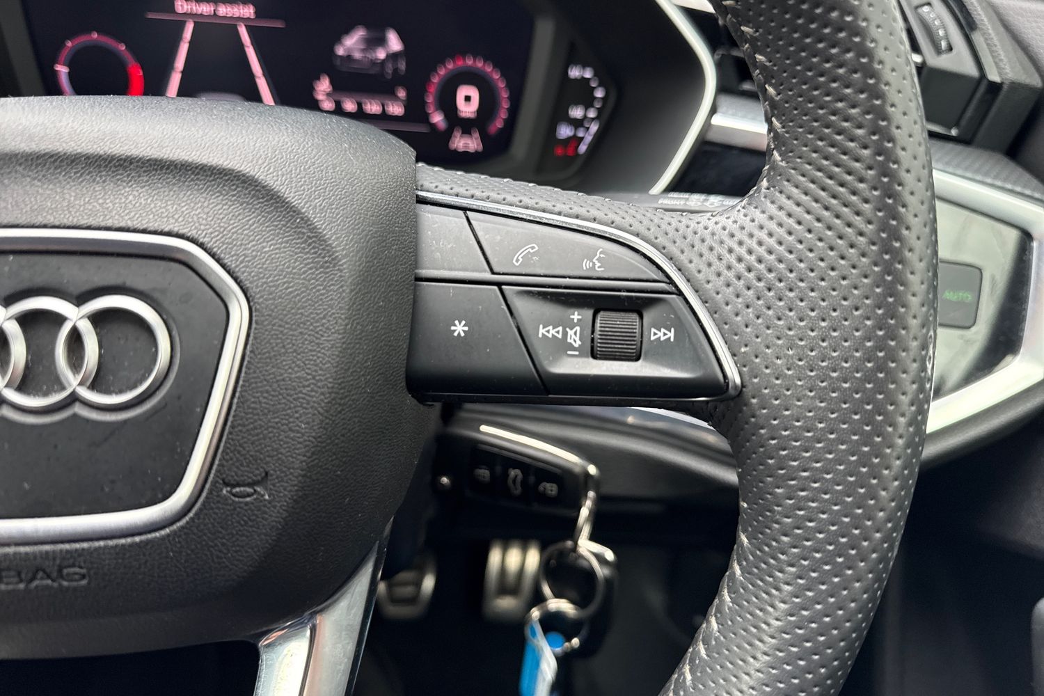 Used Audi Q3 2020 for sale - 77764559: Photo 58