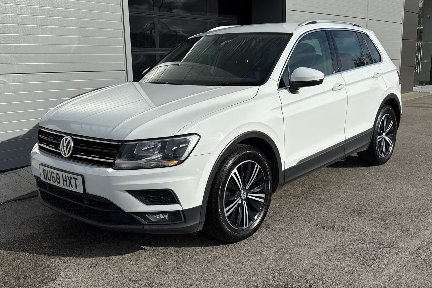 Used Volkswagen Tiguan 2018 for sale - 76411556: Photo 32