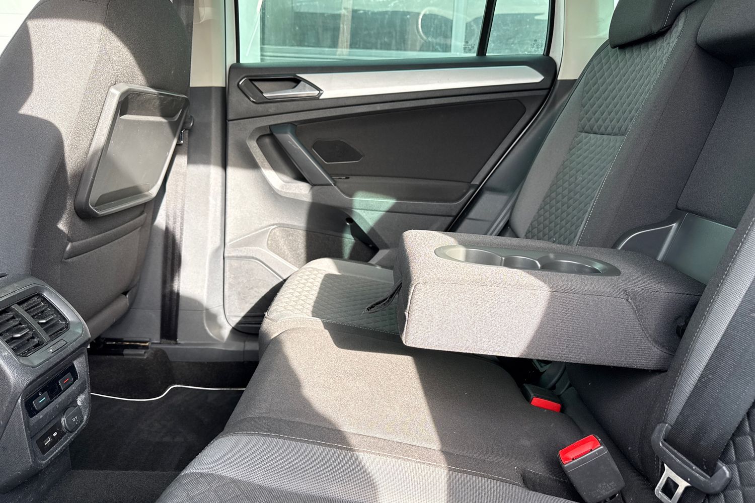 Used Volkswagen Tiguan 2018 for sale - 76411556: Photo 35