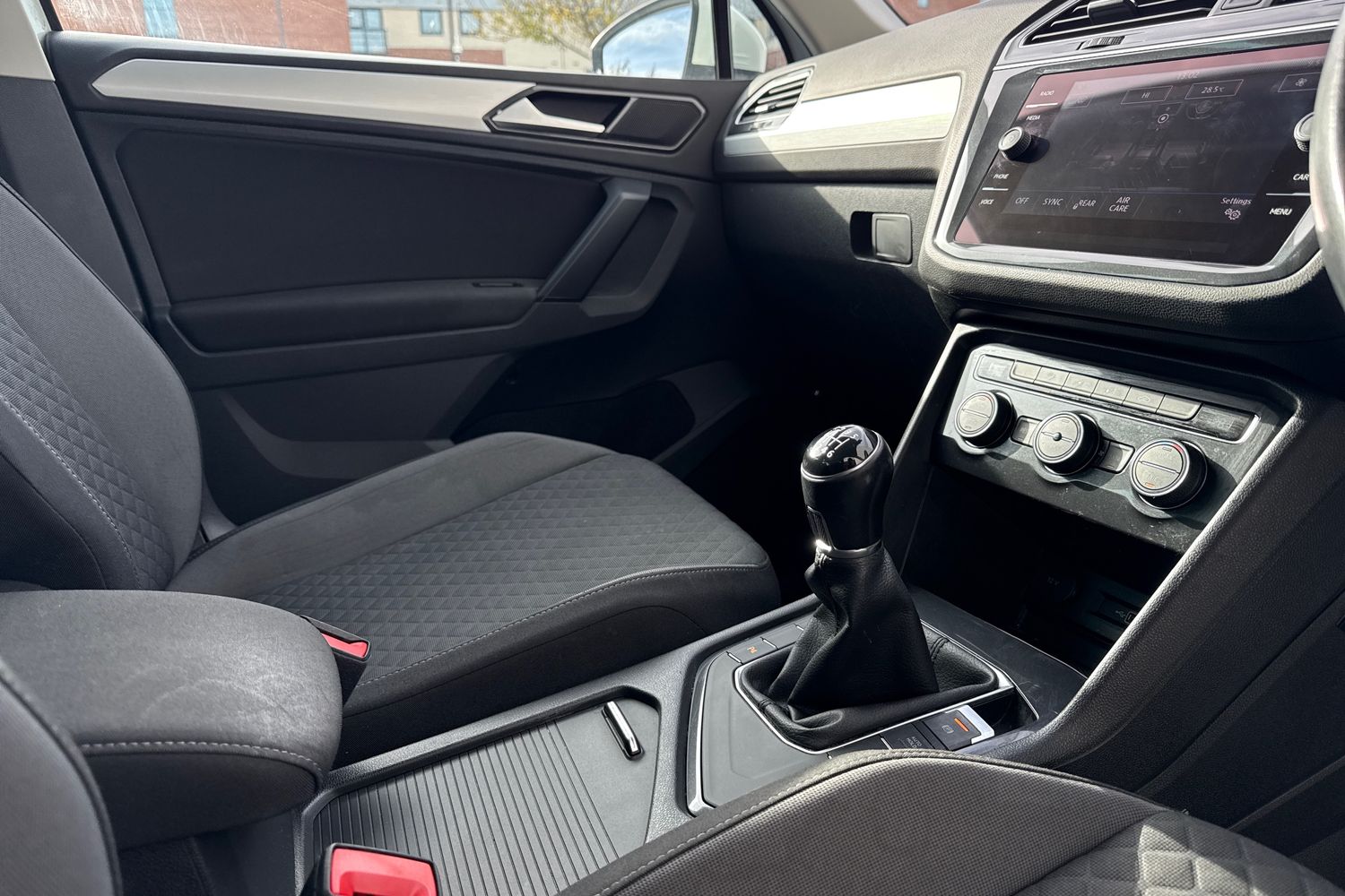 Used Volkswagen Tiguan 2018 for sale - 76411556: Photo 60