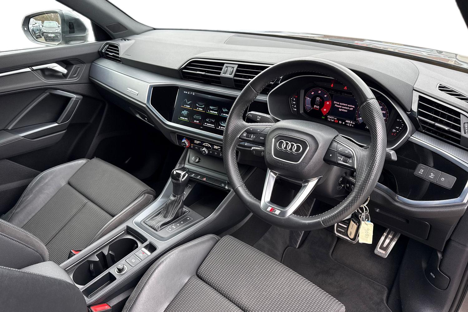 Used Audi Q3 2020 for sale - 77742210: Photo 14