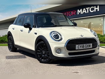 Used MINI Hatch 2018 for sale - 79156050: Photo