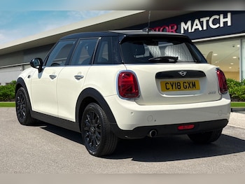 Used MINI Hatch 2018 for sale - 79156050: Photo
