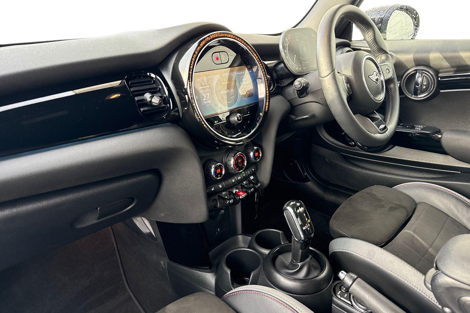 Used MINI Hatch 2023 for sale - 76391018: Photo 15