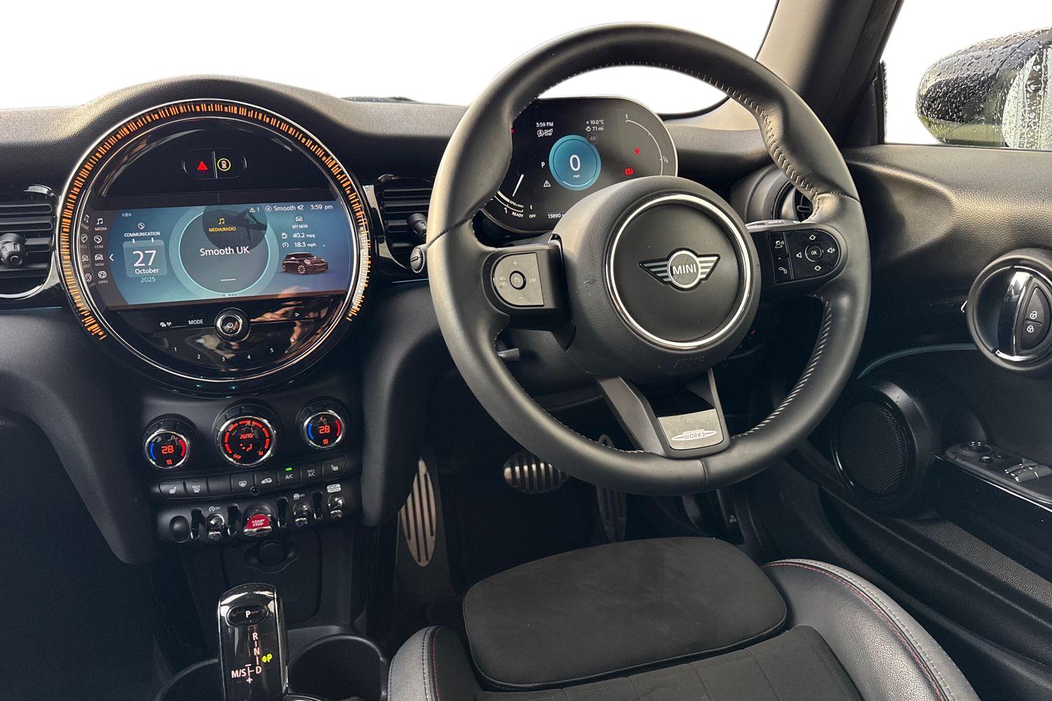 Used MINI Hatch 2023 for sale - 76391018: Photo 18