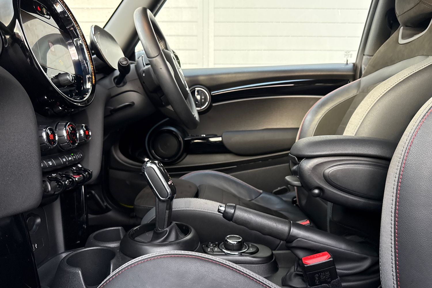 Used MINI Hatch 2023 for sale - 76391018: Photo 44