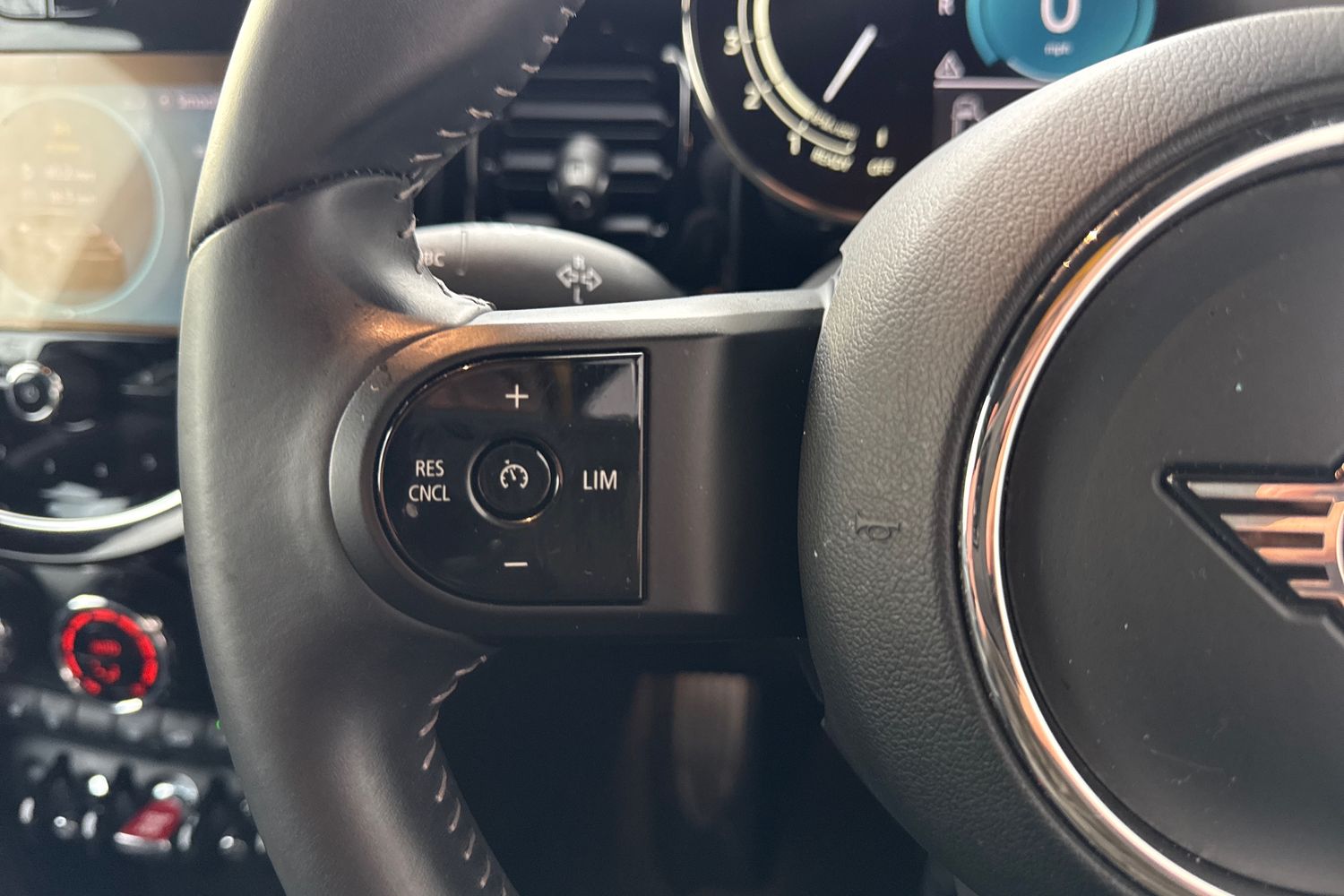 Used MINI Hatch 2023 for sale - 76391018: Photo 57