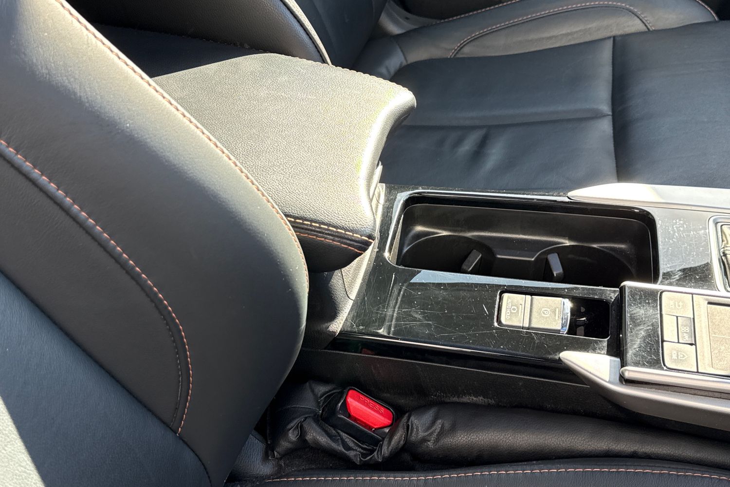 Used Mitsubishi Eclipse Cross 2018 for sale - 77935676: Photo 37