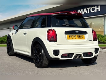 Used MINI Hatch 2019 for sale - 78765637: Photo