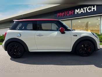 Used MINI Hatch 2019 for sale - 78765637: Photo