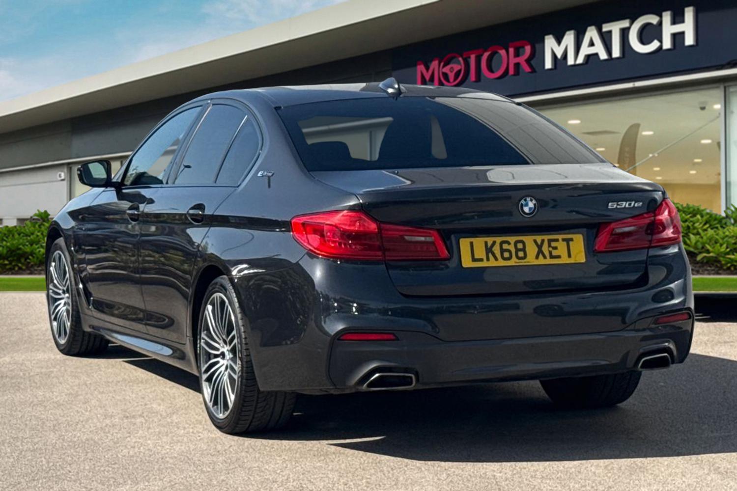 Used BMW 5 Series 2018 for sale - 78177855: Photo 2