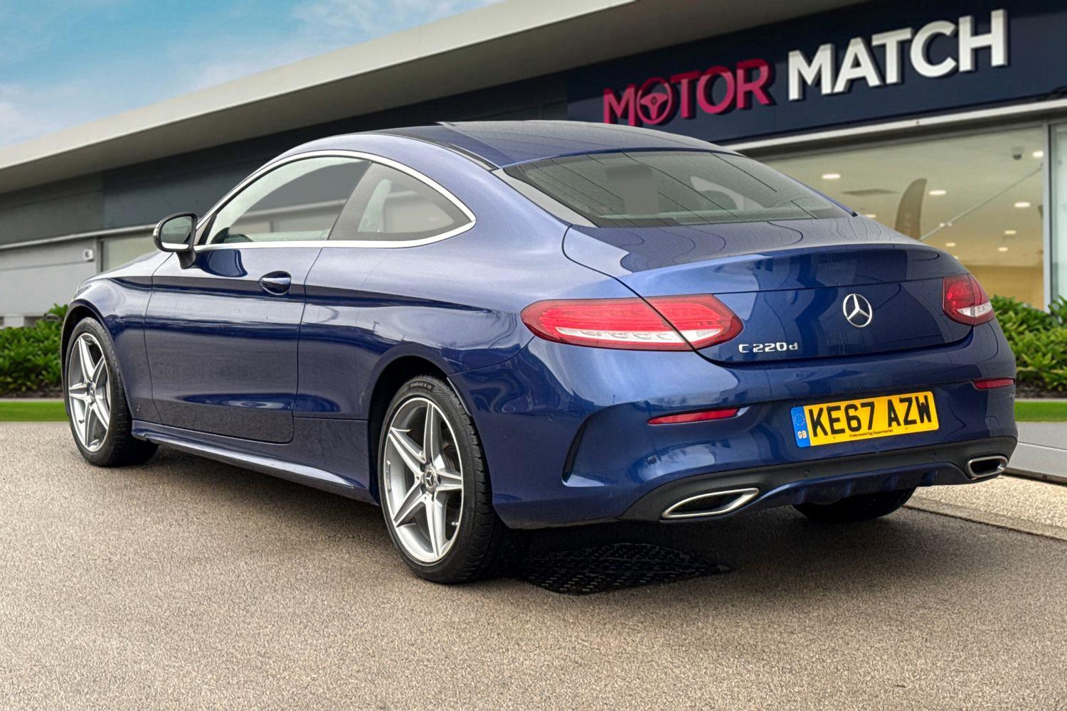 Used Mercedes-Benz C Class 2018 for sale - 77282102: Photo 2