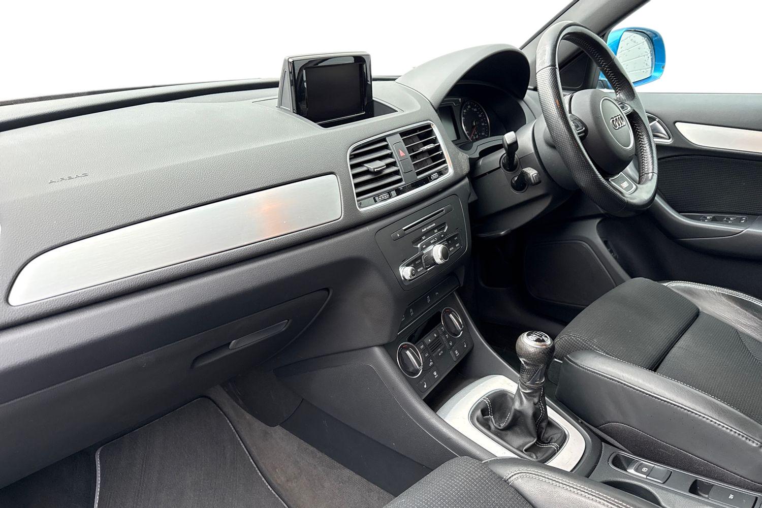 Used Audi Q3 2018 for sale - 77068792: Photo 15