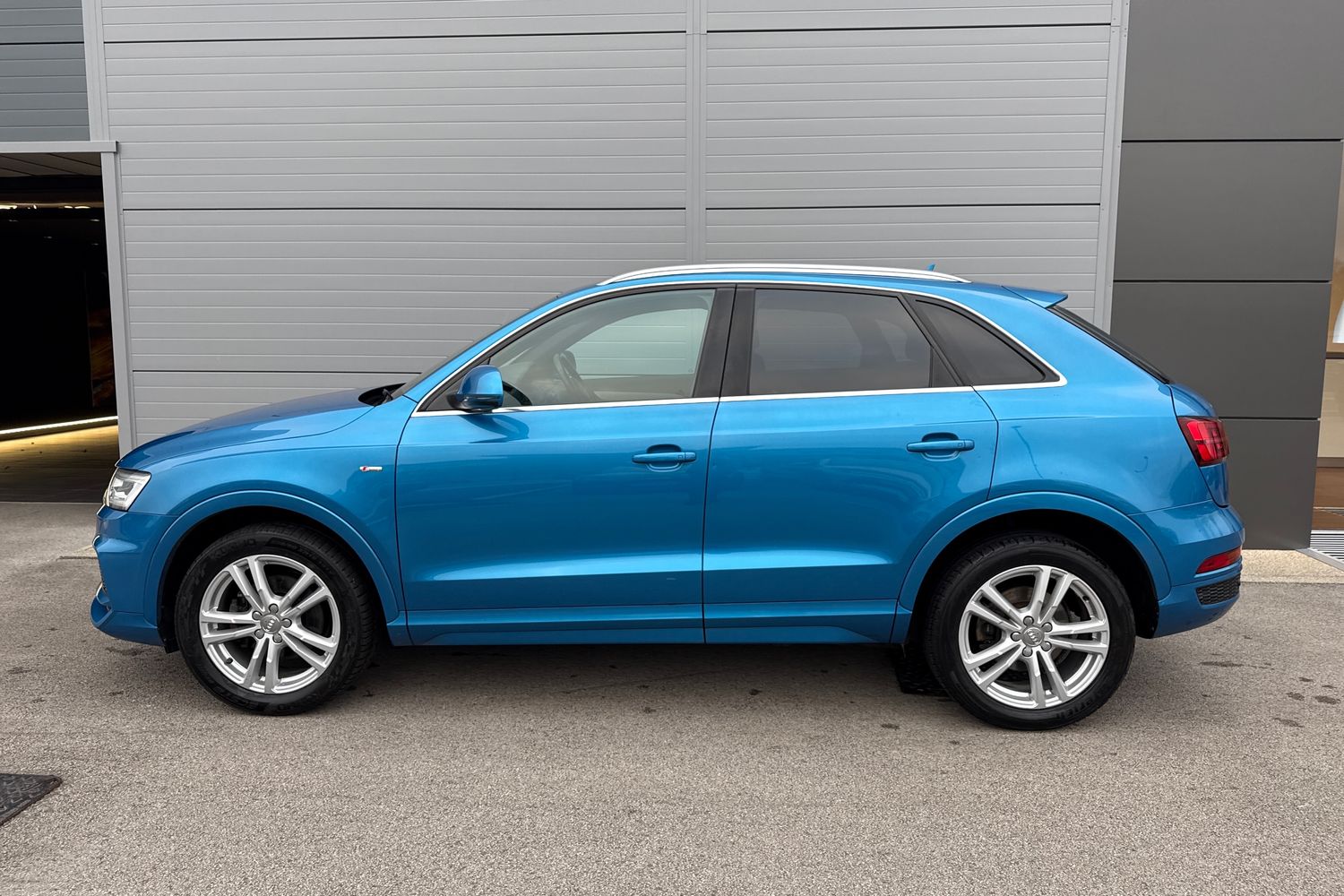 Used Audi Q3 2018 for sale - 77068792: Photo 34