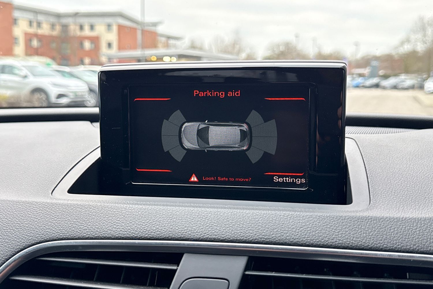 Used Audi Q3 2018 for sale - 77068792: Photo 51