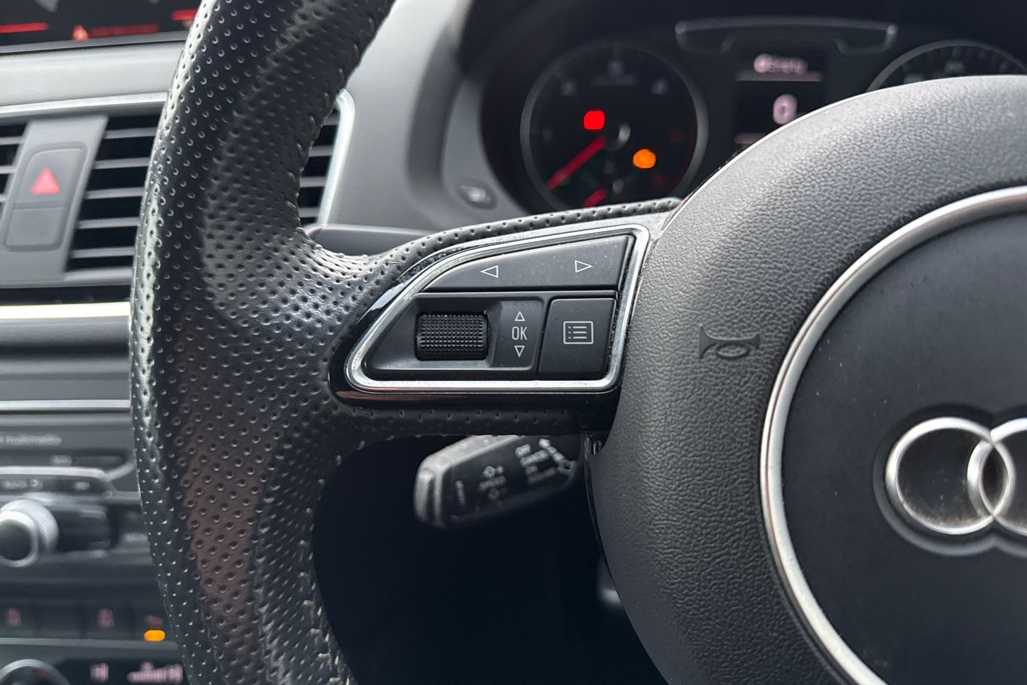 Used Audi Q3 2018 for sale - 77068792: Photo 52