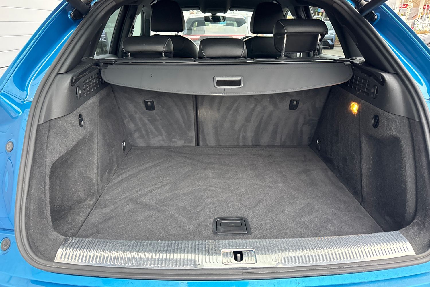 Used Audi Q3 2018 for sale - 77068792: Photo 7