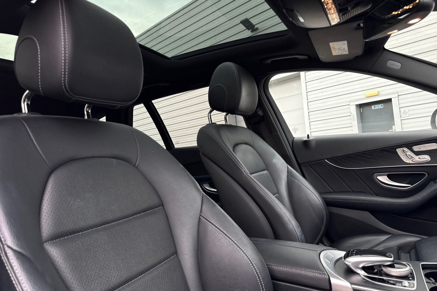 Used Mercedes-Benz C Class 2017 for sale - 76488329: Photo 23