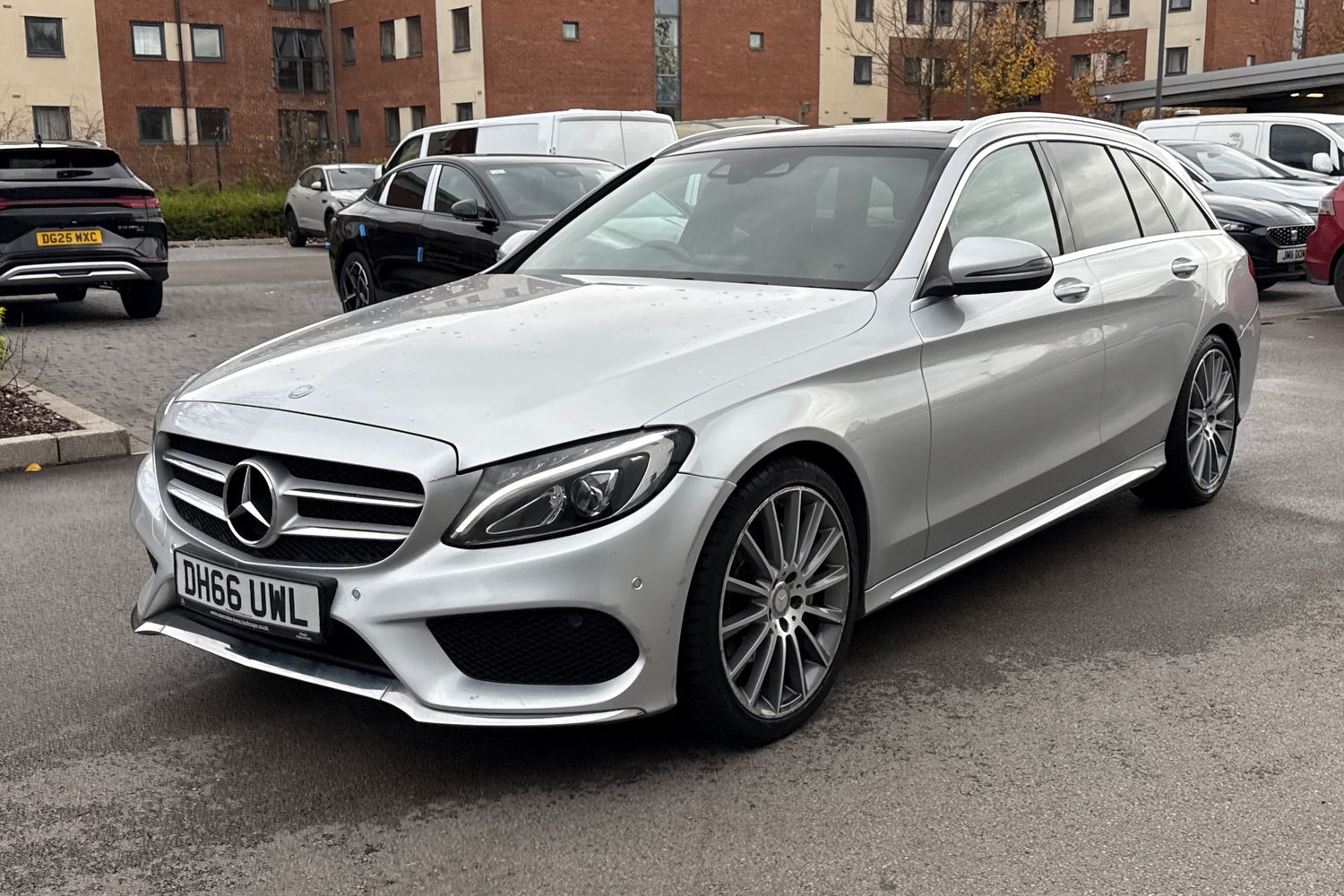 Used Mercedes-Benz C Class 2017 for sale - 76488329: Photo 28