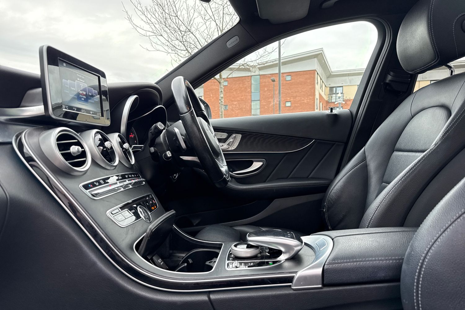 Used Mercedes-Benz C Class 2017 for sale - 76488329: Photo 31