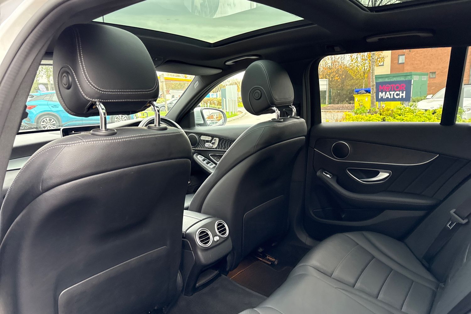 Used Mercedes-Benz C Class 2017 for sale - 76488329: Photo 32