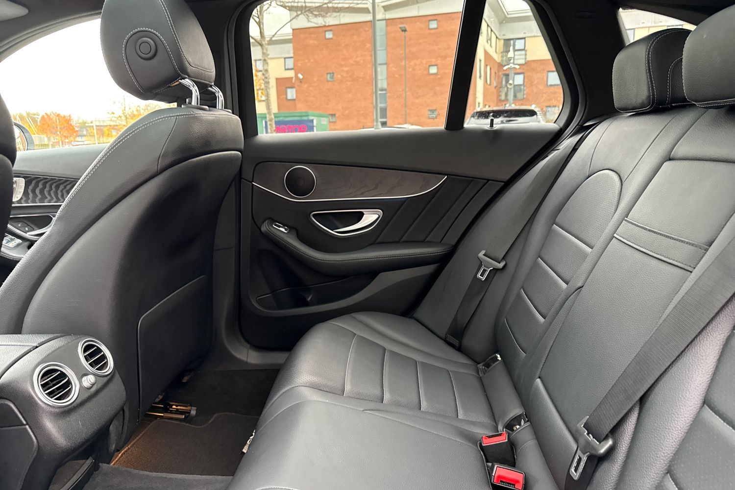 Used Mercedes-Benz C Class 2017 for sale - 76488329: Photo 33