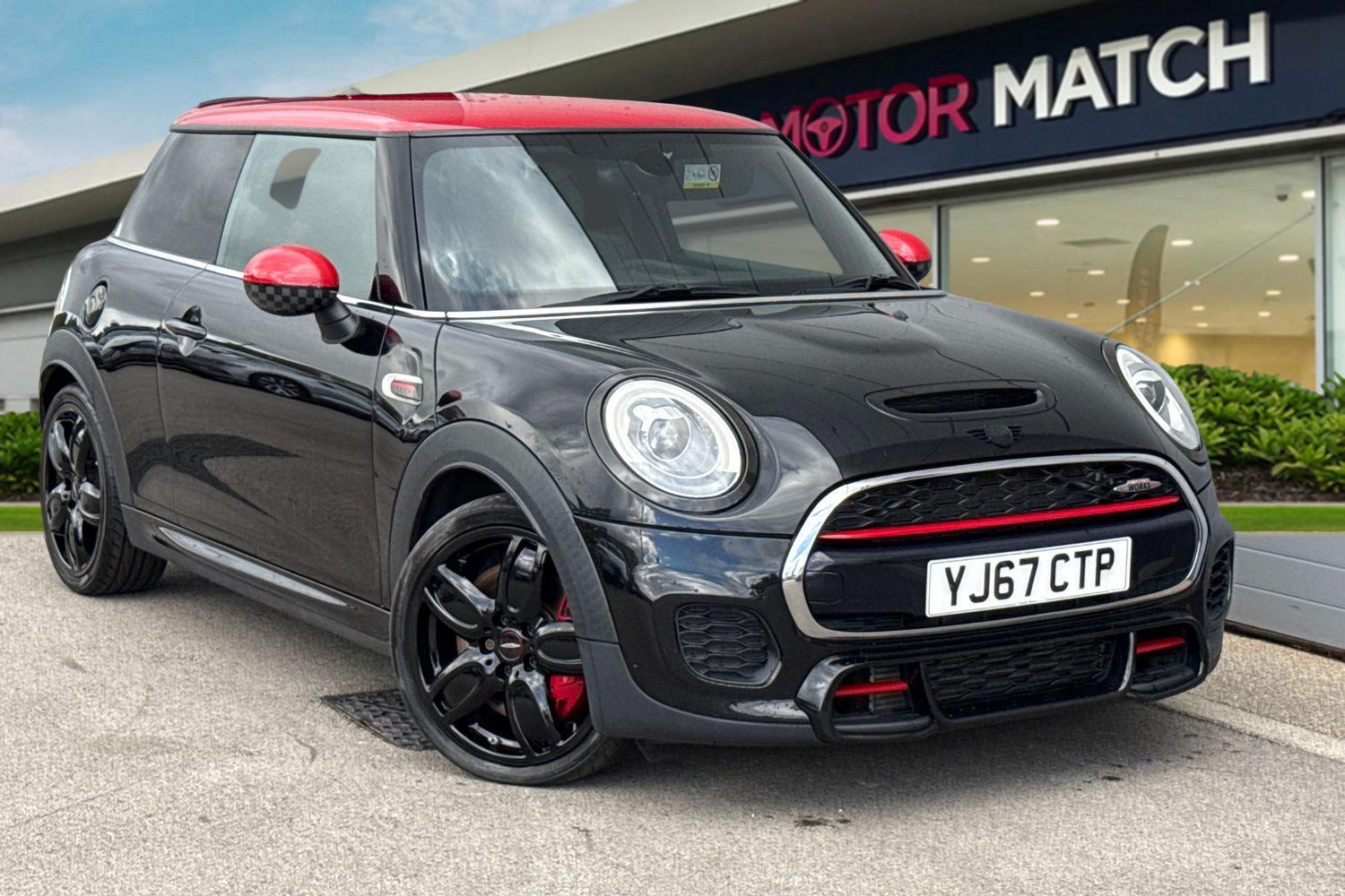 Used MINI Hatch 2018 for sale - 76274747: Photo 1