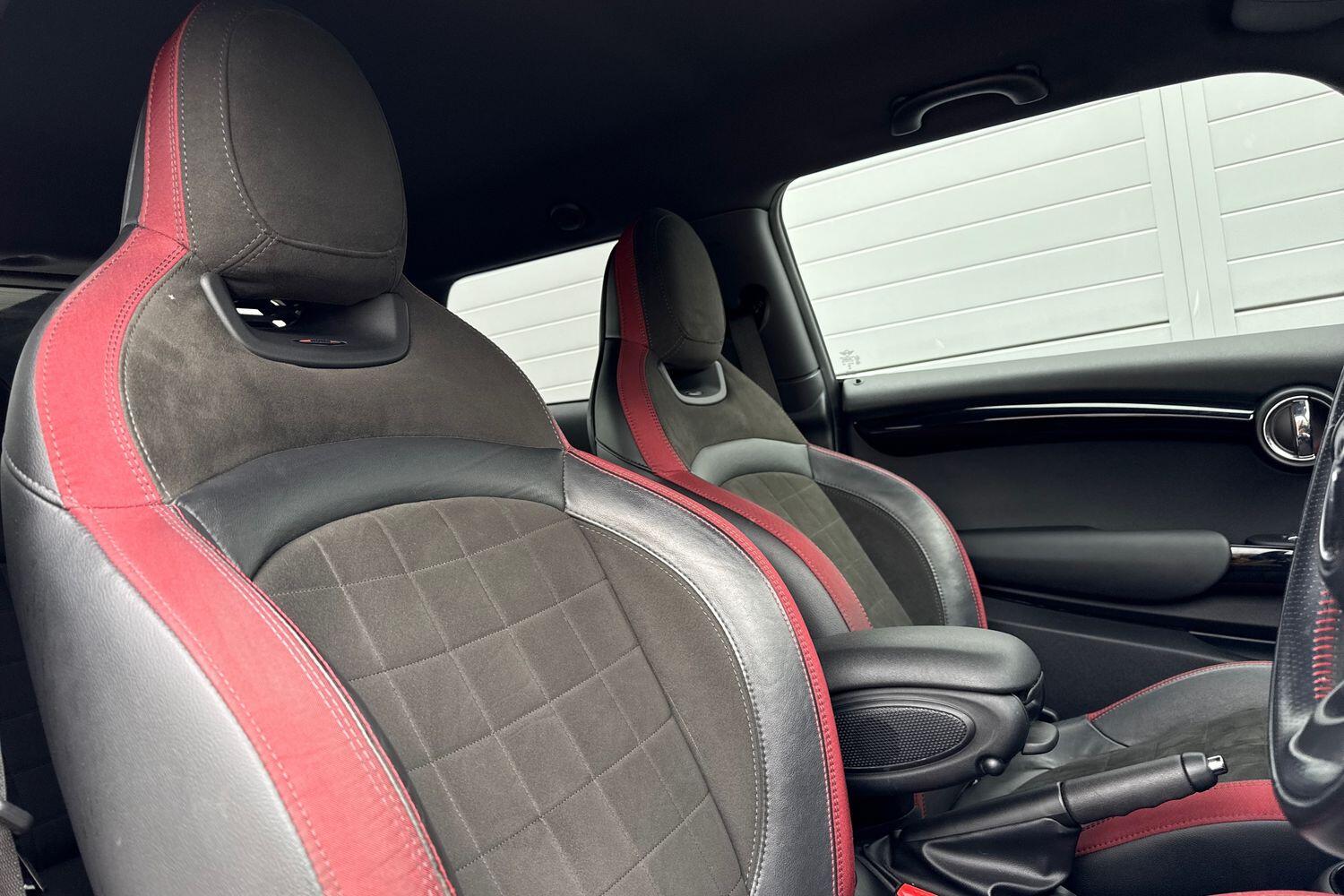 Used MINI Hatch 2018 for sale - 76274747: Photo 21