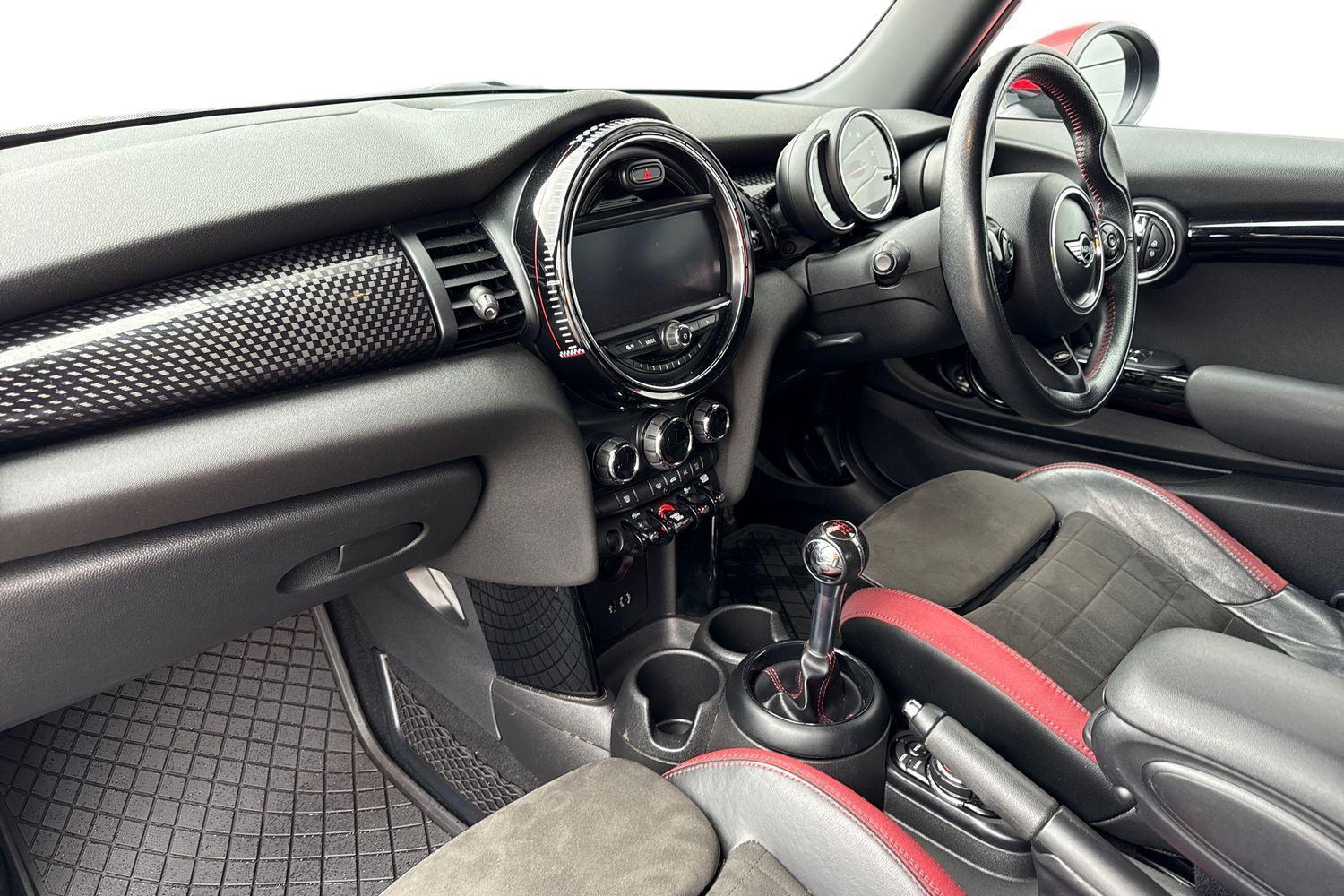 Used MINI Hatch 2018 for sale - 76274747: Photo 9