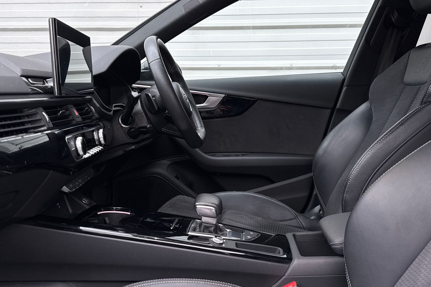 Used Audi A4 2022 for sale - 77080066: Photo 32