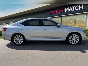 Used Skoda Superb 2015 for sale - 78765658: Photo