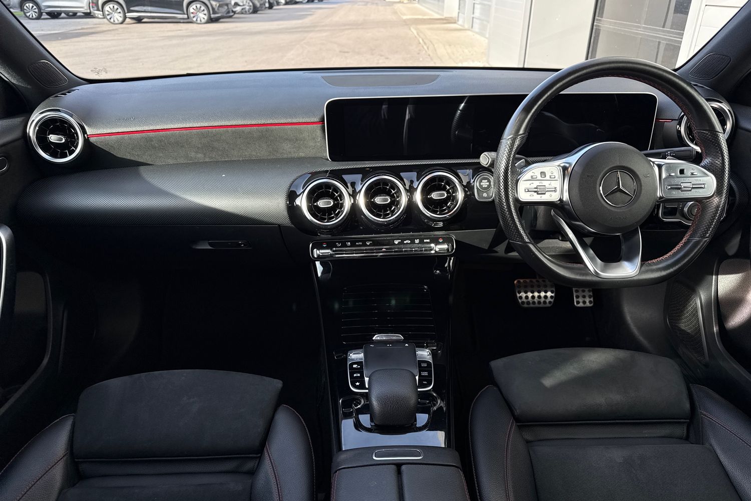 Used Mercedes-Benz A-Class 2019 for sale - 76711801: Photo 36