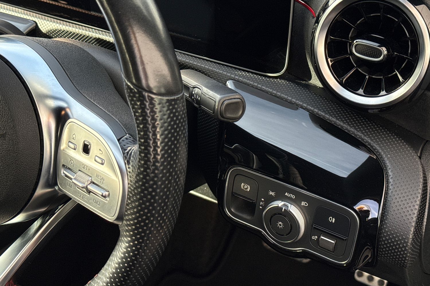 Used Mercedes-Benz A-Class 2019 for sale - 76711801: Photo 43