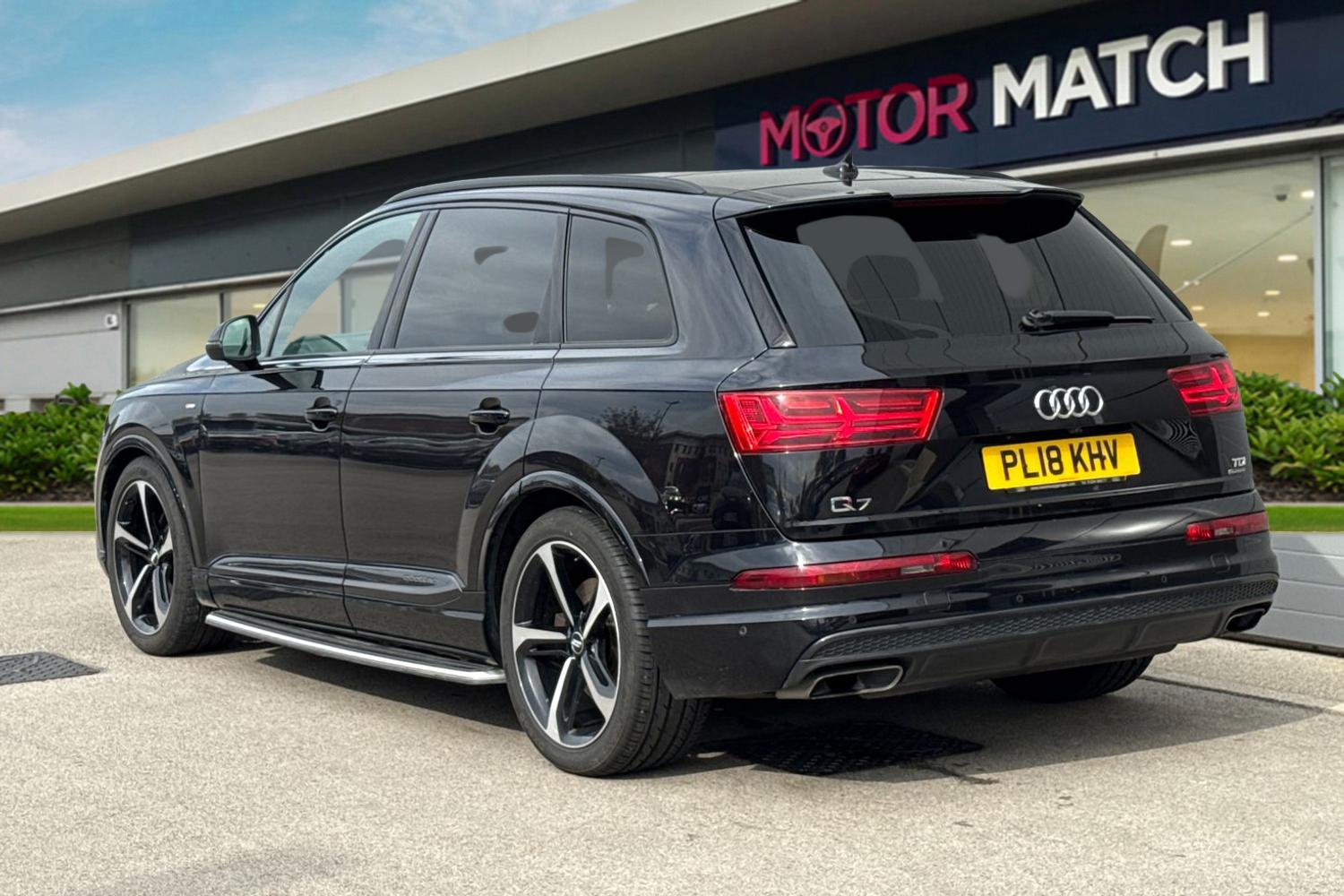 Used Audi Q7 2018 for sale - 76148975: Photo 2