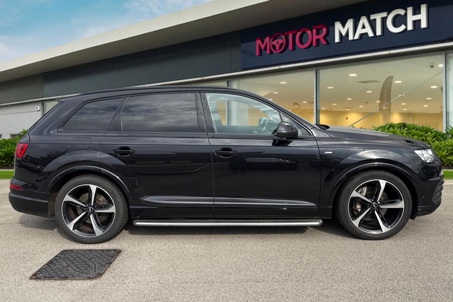 Used Audi Q7 2018 for sale - 76148975: Photo 3