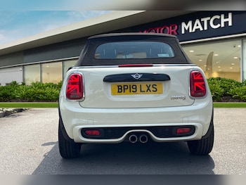 Used MINI Convertible 2019 for sale - 78981058: Photo