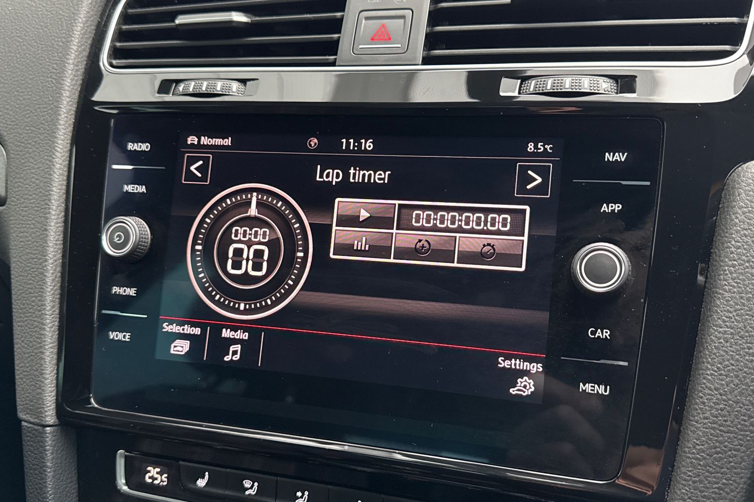 Used Volkswagen Golf 2017 for sale - 77006822: Photo 56