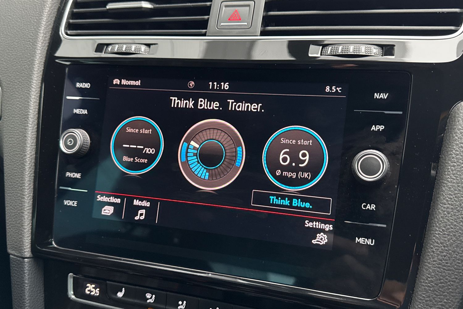 Used Volkswagen Golf 2017 for sale - 77006822: Photo 57